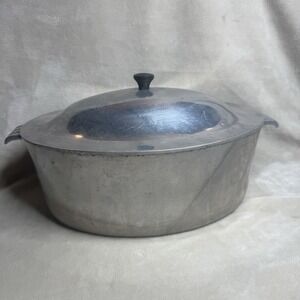 Vintage Cast Aluminum Heavy Oval Roaster Dutch Oven with Dome Lid